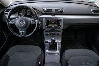 Volkswagen Passat Variant 1.6 TDI Comfortline - 12