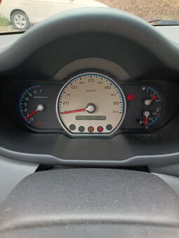 Hyundai i10, 2008, 110 000km - 12