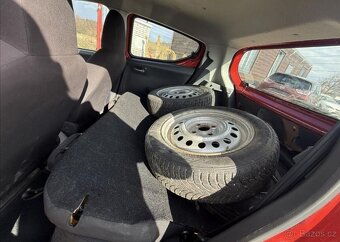 Suzuki Alto 1,0 i +SADA KOL benzín manuál 50 kw - 12