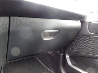 Peugeot 208 1,6 HDI - 12