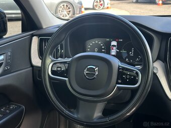 Volvo XC60 2018 - 12