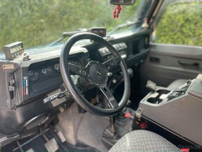 Land Rover Defender 110, střešní stan, nezávislé topení - 12