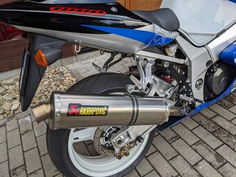 Suzuki GSX-R 1000 K2 - 12