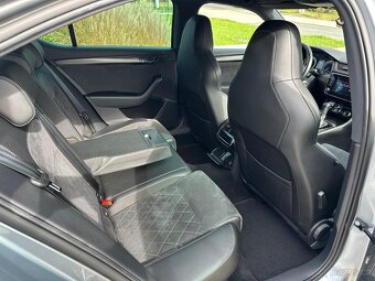 Superb 3 2.0TDI DSG Sportline 2021 Matrix ACC Keyless - 12