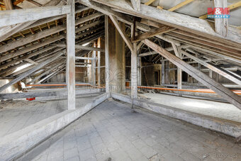 Prodej půdního prostoru, 540 m², Plzeň, ul. Kardinála Berana - 12