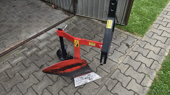 KUBOTA B1200 - 12