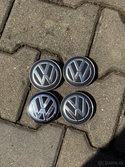 VW Pretoria black 235/35 R19 8Jx19 ET 50 - 12