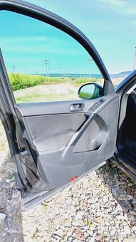 VW Tiguan 2.0TDi, 1.majitel, super stav - 12