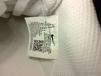 Dámské boty NIKE Sneakersy CourtVision - 12