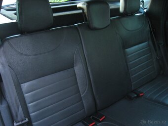 Dacia Duster 1.2i TCe 125PS Prestige - 12