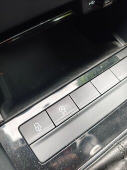 Škoda Octavia III combi - 12