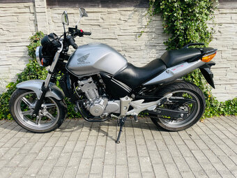 Honda CBF 500 r.v.2006 najeto 44tis km 25kW - 12