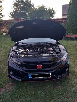 Honda Civic 1.5i VTEC Sport Plus 134 kW Manuál - 12