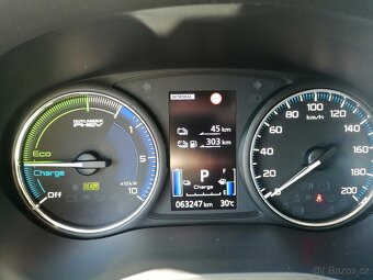 Mitsubishi Outlander 2.4 PHEV,4WD,LED 63 247KM - 12
