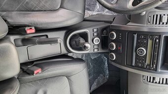 X-TRAIL - 12