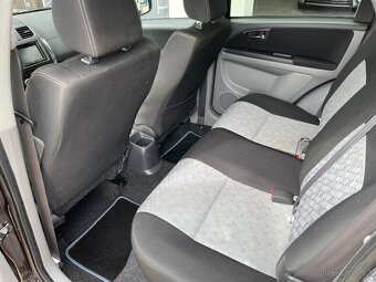 SUZUKI SX4 1,6 BENZÍN 2013 STYLE 4X4 1 MAJITEL - 12