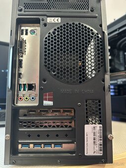 i5 8600K / TUG B360M-PLUS GAMING / RX 5700 XT / 6měs. záruka - 12
