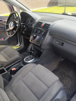 VW Touran 2.0 TDI - 12