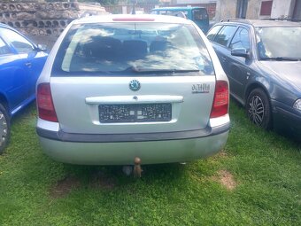 Škoda Octavia combi 1.9tdi 66i 81Kw ND - 12