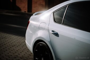 Octavia RS 2.0 TDI – perfektní stav, bohatá výbava, 2x ALU k - 12