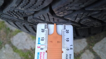 Zimní pneu Dunlop 205/50 R17, 7mm (#181) - 12