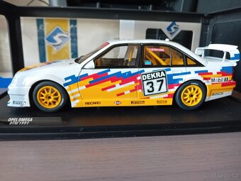 Porsche, Opel a Alfa Romeo 1:18 Solido - 12
