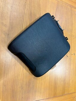 BMW e39 - díly interiéru - 12