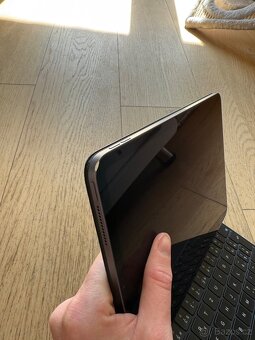 iPad Pro 11” 2020 256GB + Magic Keybord - 12