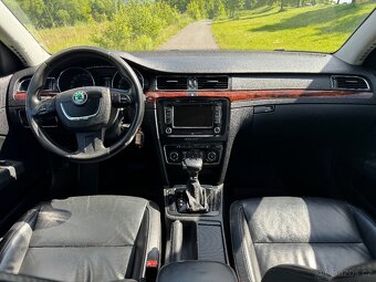 ŠKODA SUPERB II 2.0 TDI COMBI/125 kW/ZÁRUKA/LETNÍ SLEVA - 12