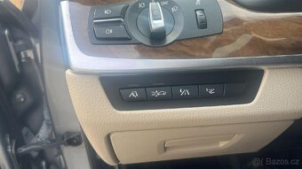 BMW  550i  F10 - 12