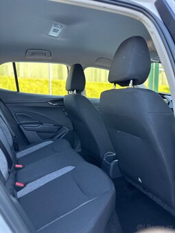 Škoda Fabia 1.0 2024 - 12