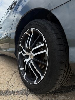 Peugeot 308 sw 1.6i - 7 míst - 12