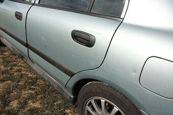 Carisma 1.6, 76 kW, r.v. 2003, benzín - 12