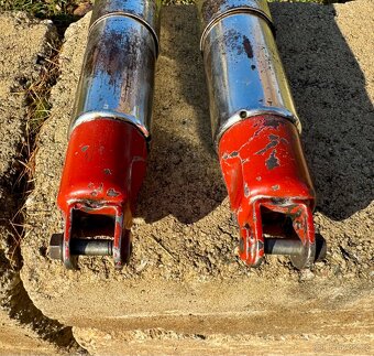 Jawa ČZ kyvacka pulbuben - zadní tlumiče - 12