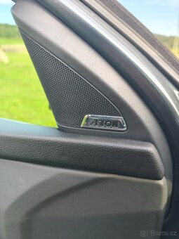 Škoda Octavia 3 facelift 2.0 TDI Plná výbava - 12