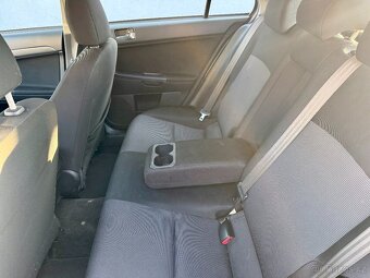 Mitsubishi LANCER 1.8i 105kW koup.ČR - 12