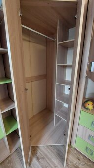 Dětský pokoj - sestava nábytku - 12