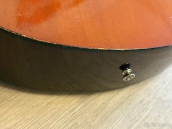 Klastická kytara Yamaha C40 se strapp buttons a pouzdrem - 12