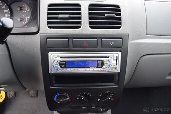 Kia Rio 1,3i SUPER STAV,PO SERVISU - 12