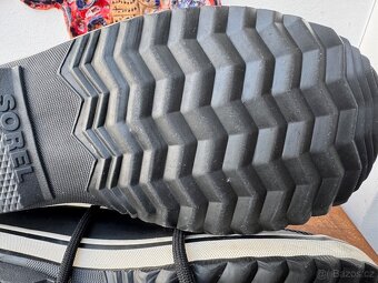 Zimní dámské boty Sorel Caribou - 12