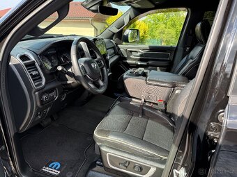 DODGE RAM 1500 LARAMIE ROUGH COUNTRY 6mist - 12
