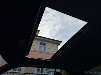 Mercedes-Benz W124 coupe, 2.3 benzín 97 kW, 175.977 km - 12