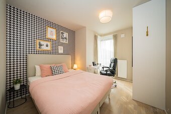 Moderní 2+kk bydlení hned u parku Klamovka, 44m2 - 12