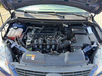 Ford Focus Kombi 1.6i 74kw - 12