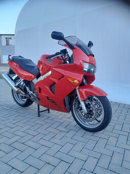 Prodám Honda VFR 800FI RC48 - 12