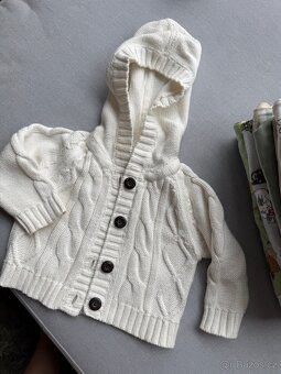 Overaly, rompery, pulovr. Velikost 56-62. - 12