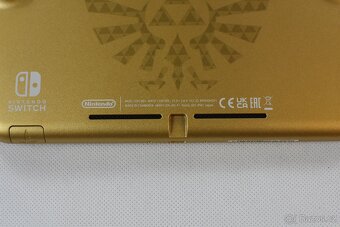 Nintendo Switch Lite konzole Hyrule Edition (Zánovní) - 12