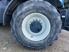 New Holland T8 390 - 12