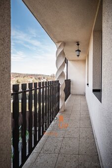 Prodej rodinného domu o rozloze 190 m2, ulice Za Klášterem - - 12
