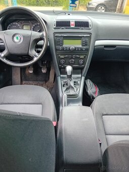 Octavia 2 combi 1.9 tdi 77kw 4x4 291000km,2 maj,nová stk - 12